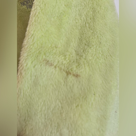 The North Face Women's Size Medium Fuzzy Fleece Zip Up Jacket - Picture 4 of 5